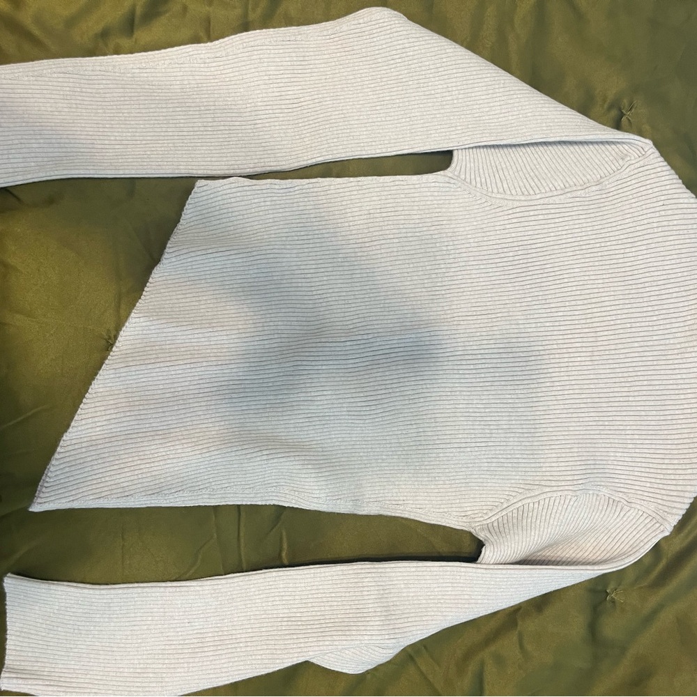 Astr Cream Sweater with Ribbed Texture - Picture 2 of 4